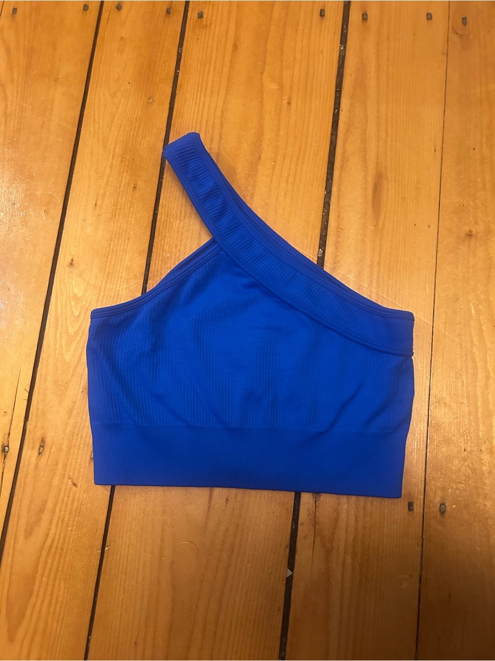 One shoulder workout top